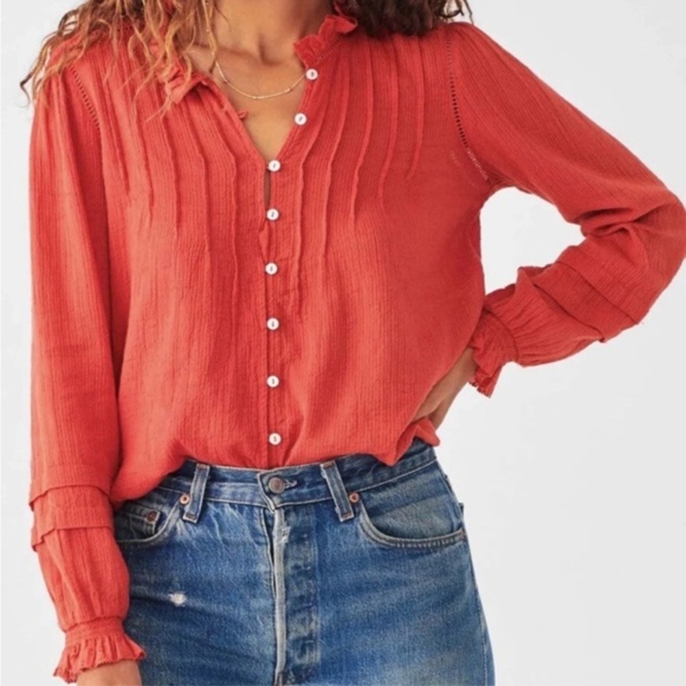 Faherty Coral Button-Front Ruffle-Trim Blouse